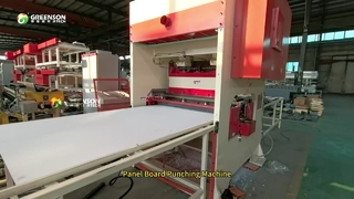 Máquina perfuradora de painel