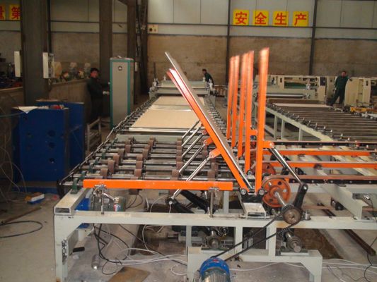 Bom preço. Tecnologia Avançada Máquina de Laminagem de Placas de Gesso de Duplo Lado PVC e Folha de Alumínio on-line