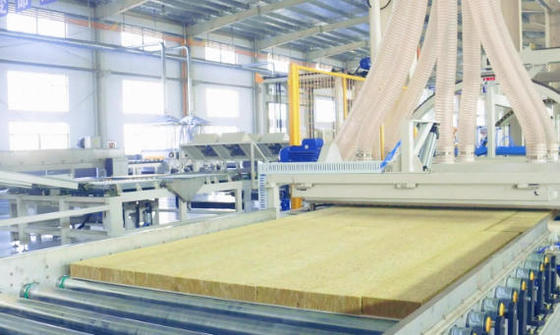Bom preço. Linha de Produção de Lã de Rocha com Capacidade de 10.000-60.000 Unidades, Cura em Alta Temperatura e Garantia de 1 Ano para Painel de Lã Mineral on-line