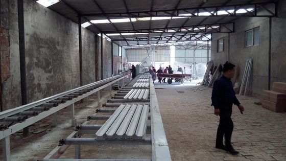 Bom preço. Linha de produção barata da cornija da gipsita com tecnologia madura e o automático alto on-line