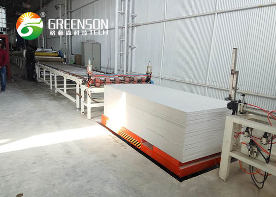 Linha de produção laminada PVC da telha do teto da gipsita com baixo custo