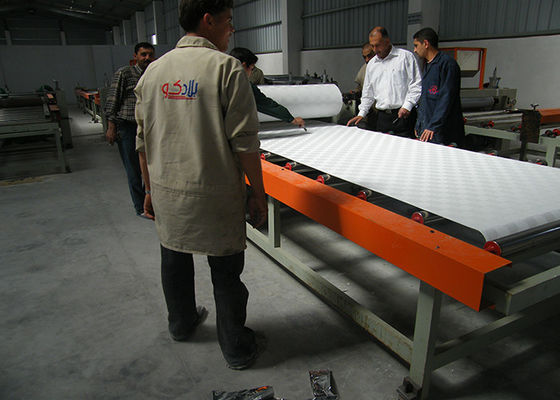 Máquina de laminação totalmente automática de dupla face para placas de gesso de PVC