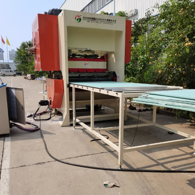 Bom preço. Automatic Perforated Plasterboard MgO Board Sheet Metal Punching Machine on-line