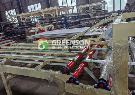 Bom preço. High Precision PVC Film Lamination Machine with Automated Operation and 1 Year Warranty for Gypsum Ceiling Tile Production on-line