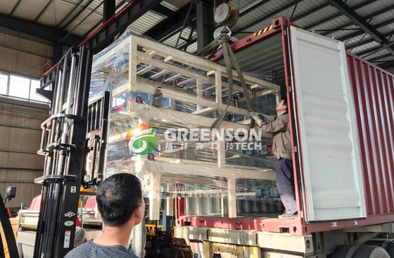 Máquina para fabricar telhas de teto 2x2 de alto rendimento personalizável com sistema PLC e capacidade de 2 a 6 milhões de m²/ano