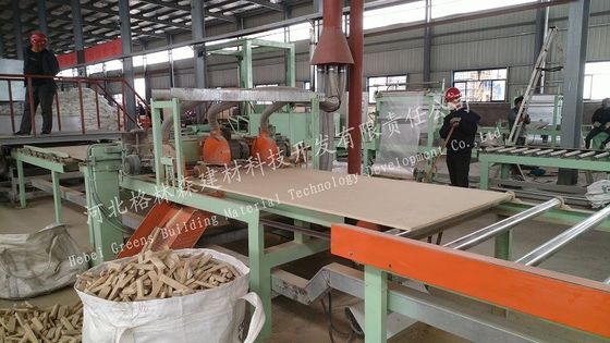 Bom preço. Linha de produção mineral da placa de fibra do teto falso da decoração interior on-line