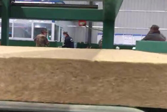 Bom preço. Linha de Produção Automática de Lã de Rocha com Largura de Placa de 1200-2400mm, Densidade de 80-200kg/m3 e Suporte de Engenheiro no Exterior on-line