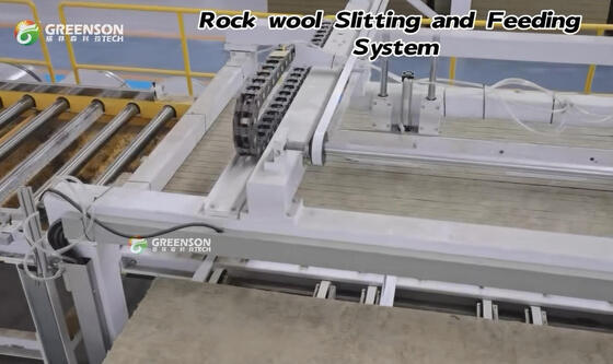 Linha de produção de painéis de sanduíche PU PIR de alta capacidade e velocidade variável totalmente automática para sala de frio de casas pré-fabricadas