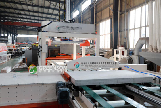 Full Auto Gypsum Board Saw Line High Efficiency Dust Free Cutting For 1200 Mm*3000 Mm Boards