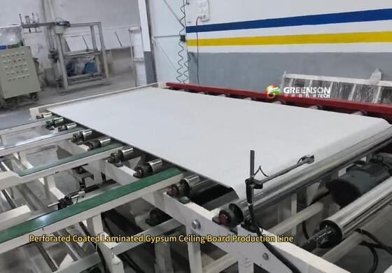 Linha de pintura de pulverizador da telha do teto da gipsita da frequência variável do PLC para o revestimento de superfície decorativo