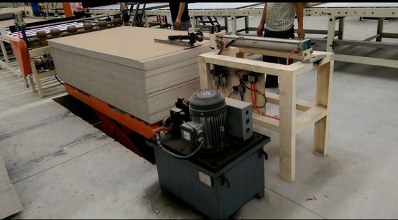 Alimentador automático profissional do painel para a máquina de estratificação do PVC da placa de gesso