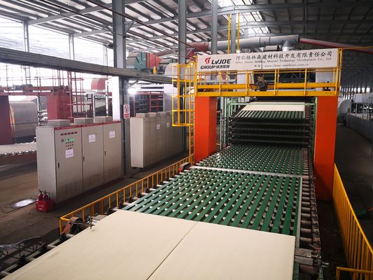 Bom preço. Linha de produção condição nova da telha do teto da gipsita da maquinaria dos materiais de construção on-line