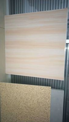 Bom preço. O PVC/folha de alumínio laminou a máquina da selagem da borda do painel de teto da gipsita on-line